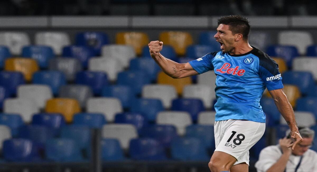 Simeone marcó el tercer gol del equipo italiano. Foto: EFE