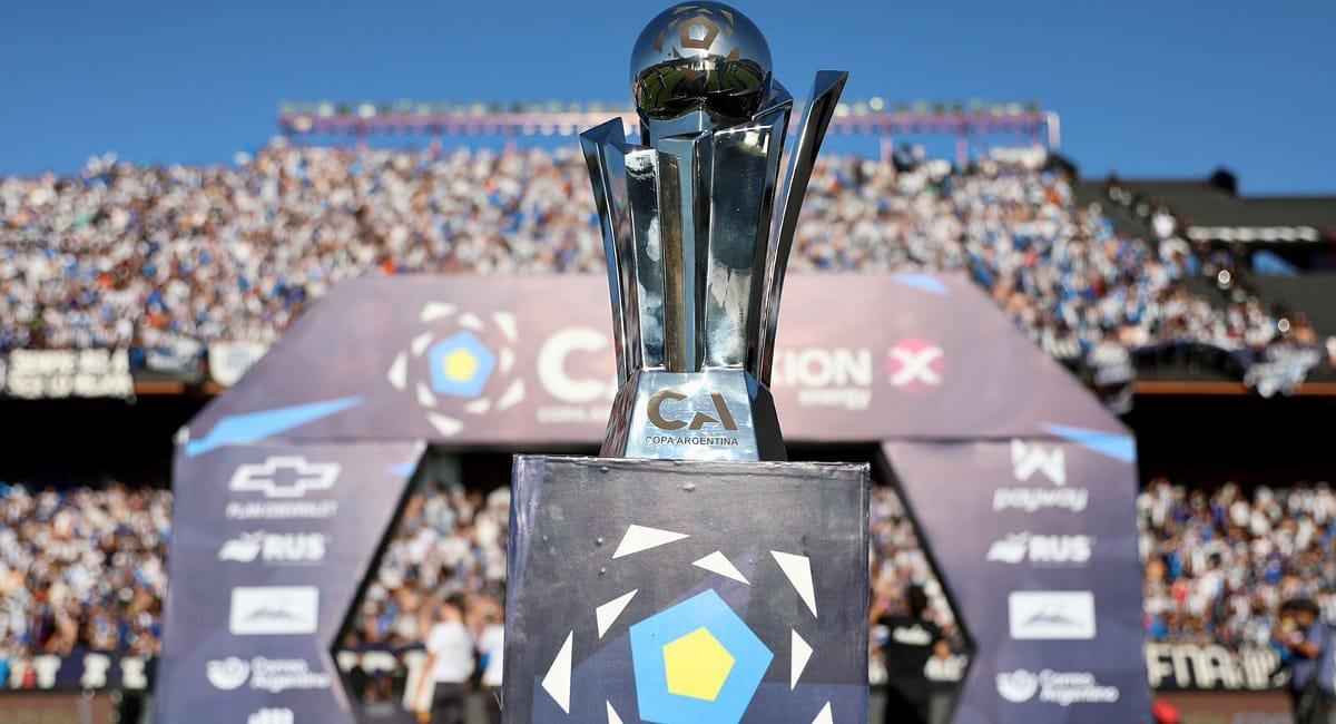 Este es el nuevo trofeo de la Copa Argentina. Foto: Twitter @Copa_Argentina