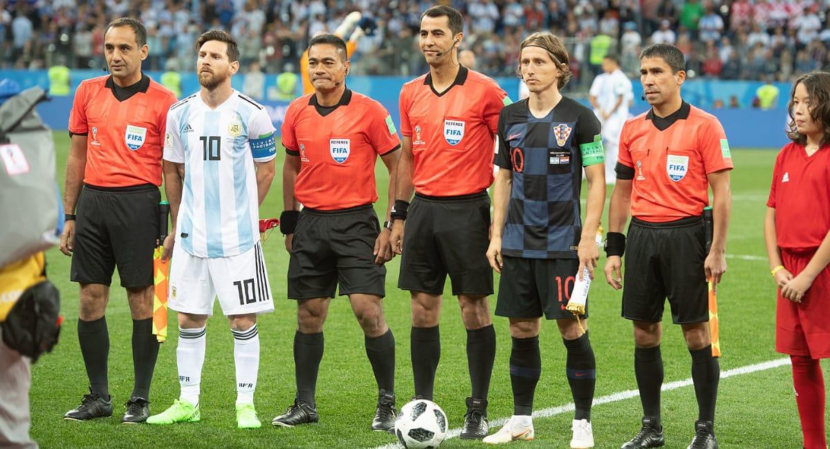 Messi estuvo en el Argentina vs Croacia de Rusia 2018. Foto: Twitter @HNS_CFF