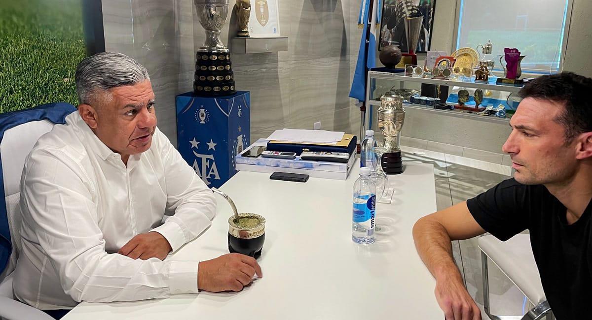Lionel Scaloni aún no ha firmado su renovación con Afa. Foto: Twitter @Argentina
