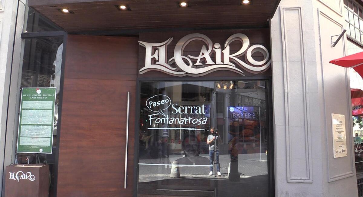 El Cairo, bar ubicado en Rosario, la ciudad de Messi. Foto: EFE