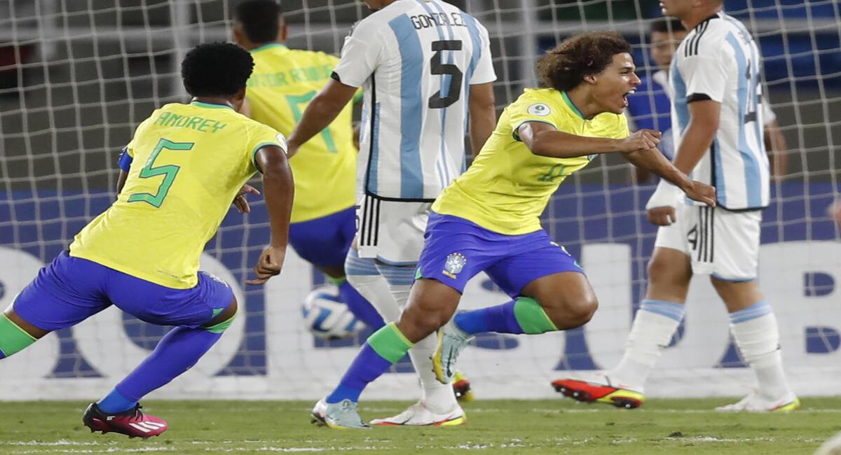 Guilherme Biro Mafra, marcó el primer gol de Brasil. Foto: EFE