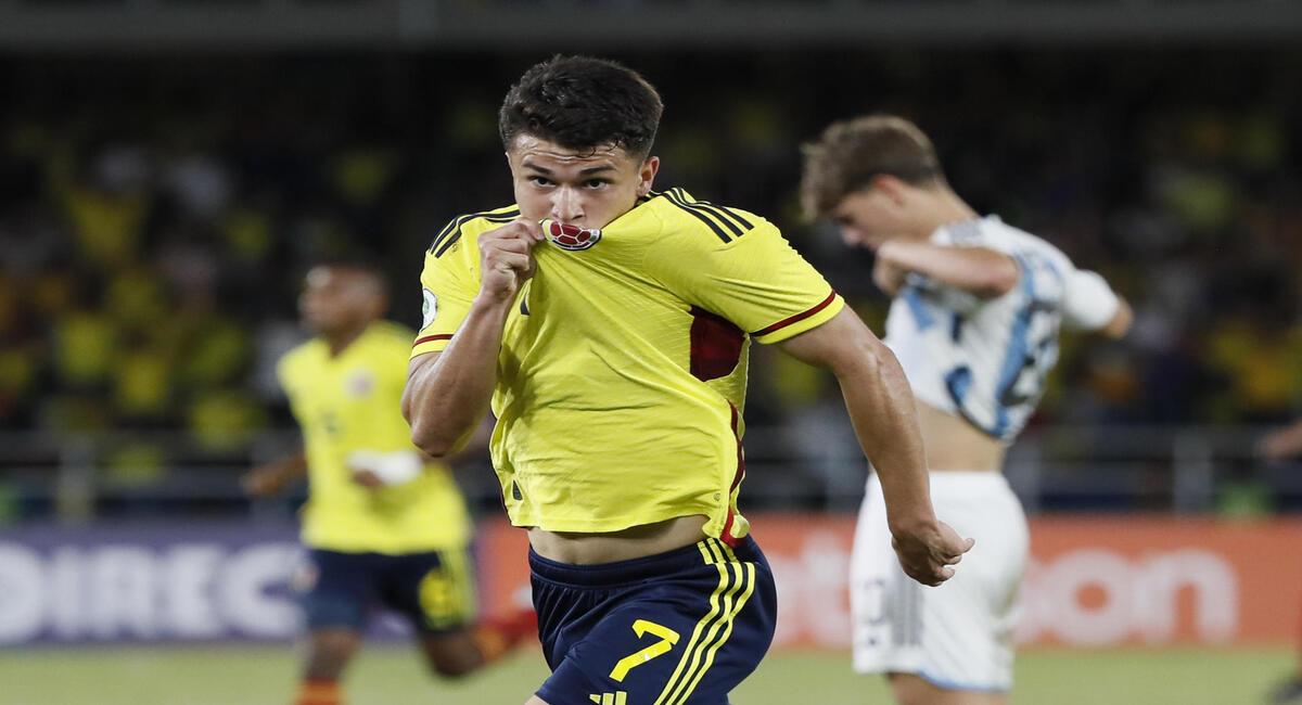 Fuentes marcó el gol de la Selección de Colombia. Foto: EFE