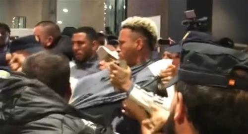 Incidentes entre la Selección de Perú y la policía en Madrid (Video)