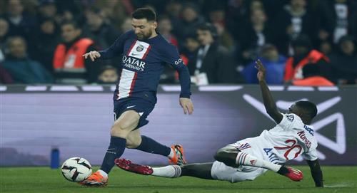 Messi silbado en la derrota del PSG 1-0 ante Lyon de Tagliafico