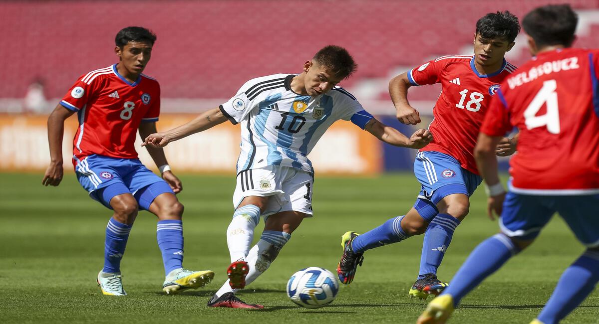Echeverri marcó el segundo gol de la Selección Argentina Sub 17. Foto: EFE