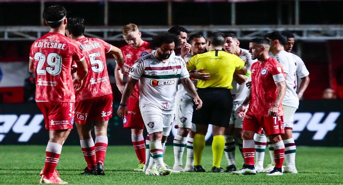 Marcelo no podrá jugar los cuartos de final de la Libertadores. Foto: EFE