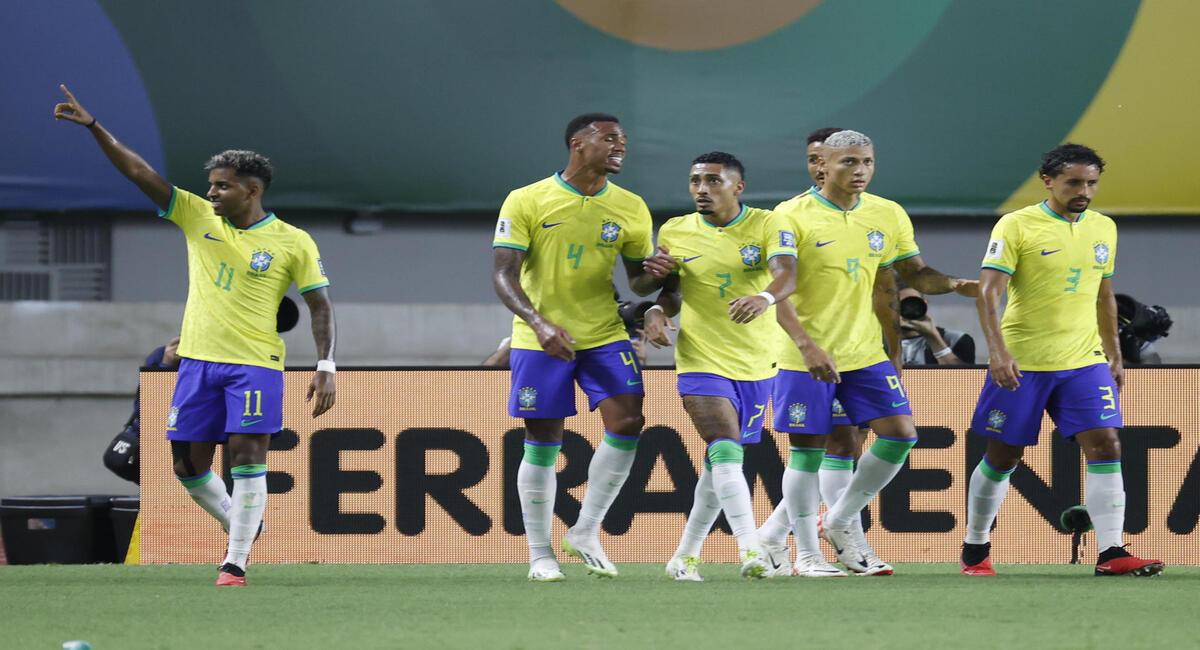 Brasil golea en su debut. Foto: EFE