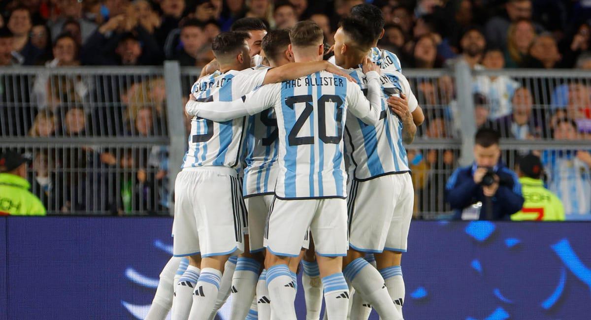 Argentina suma su tercera victoria. Foto: EFE