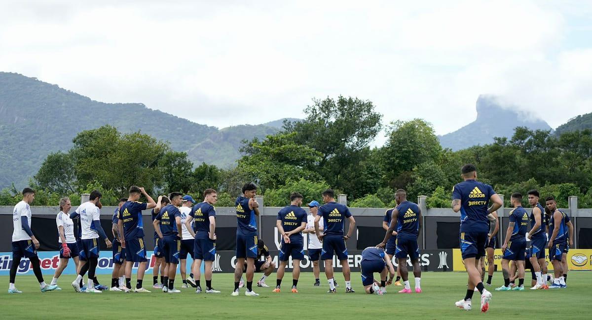 Boca se entrenó en Brasil. Foto: EFE