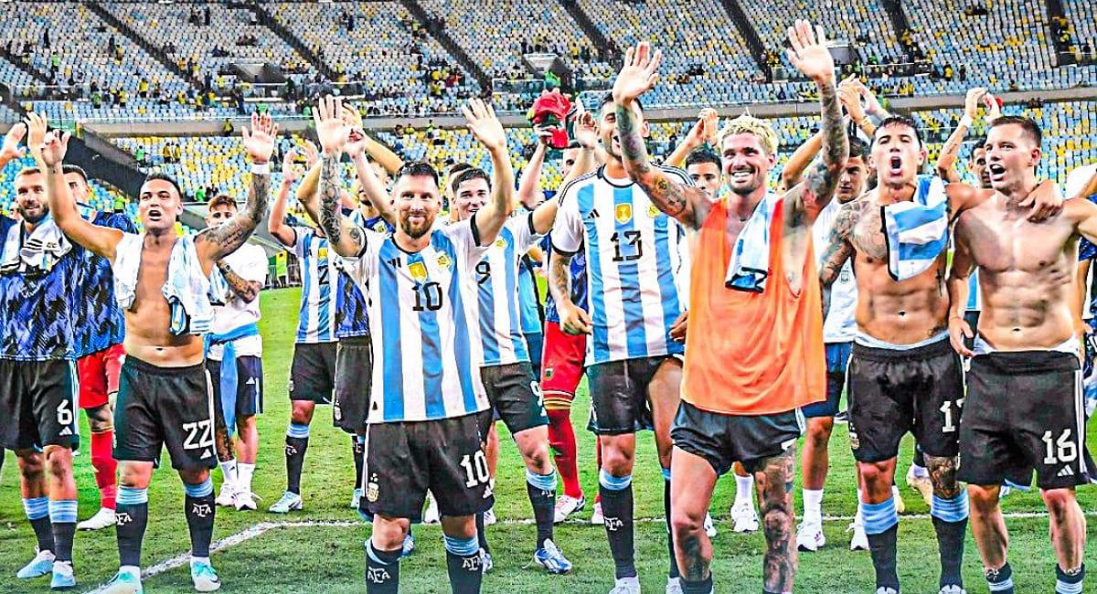 La Selección Argentina sigue en lo más alto del ranking. Foto: Twitter @Argentina