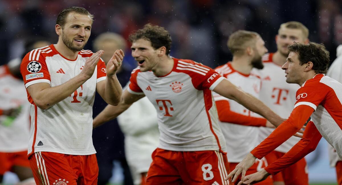 Bayern logró dar vuelta al global y clasificarse a los cuartos. Foto: EFE