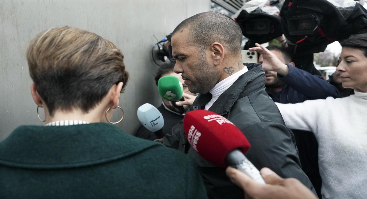Dani Alves sale de prisión. Foto: EFE